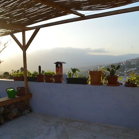 Alibaba Apartment Hostel Bamboo Rooftop Room Şafşavan Dış mekan fotoğraf